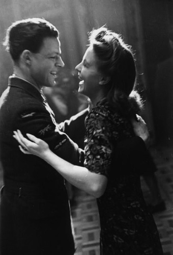 8077dd56db0fe7ad631d7b7aa4937338