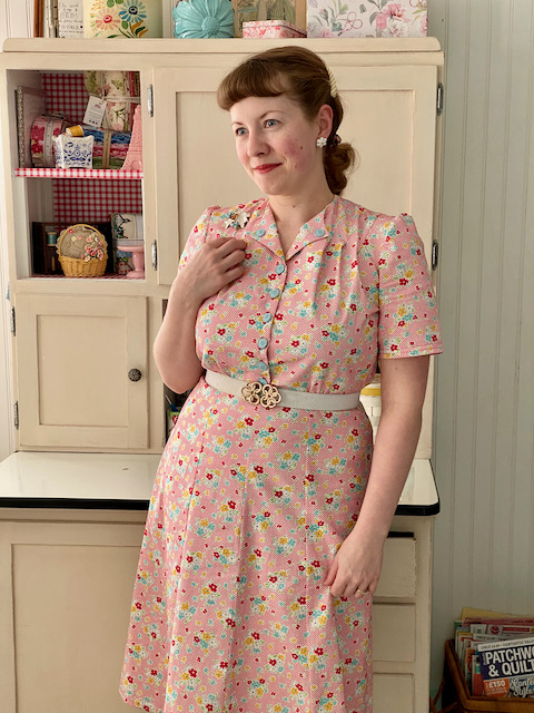 1940s Red Floral House&nbsp;Dress